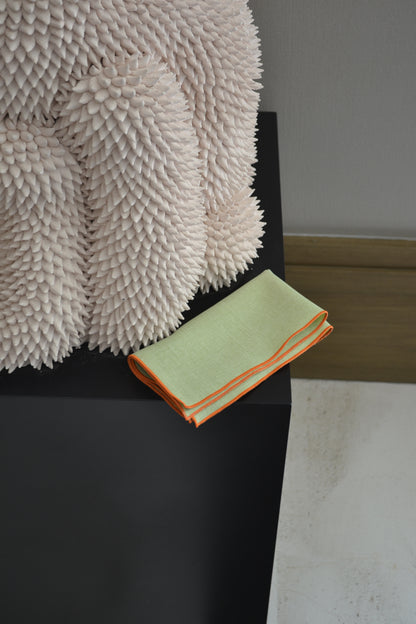 SERVILLETA CON BORDADO