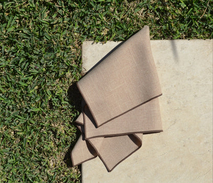 SERVILLETA CON BORDADO