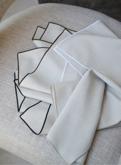 SERVILLETA CON BORDADO