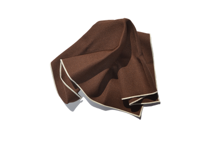 SERVILLETA CON BORDADO